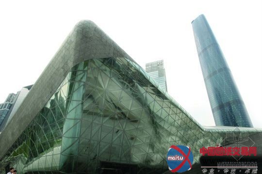 广州大剧院外墙爆裂 质量问题责任全在施工方