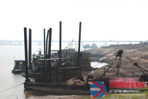 江西第一大河赣江水位逼近历史最低