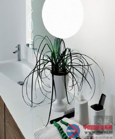 以恋爱为主题 白色简约浴室尽显时尚