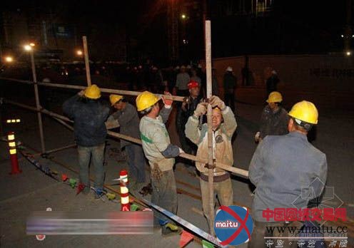 上海万达广场工地塌方原因系外侧土方滑移