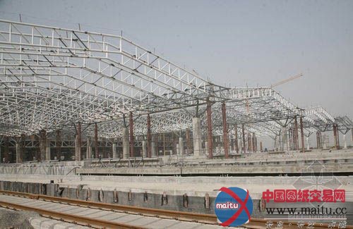 亚洲最大钢结构雨棚郑州东站站场雨棚主体完工