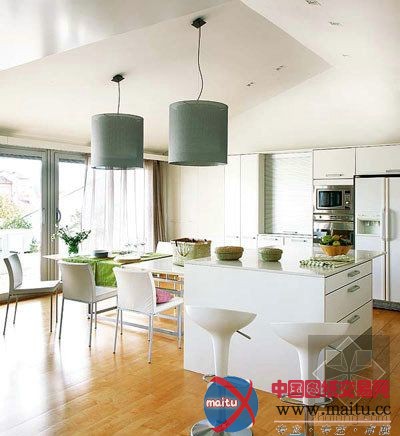 春之色彩 装饰清爽感小平房