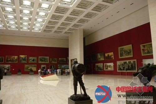 建筑师参观国博 四院士联袂出席