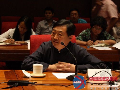 建筑师参观国博 四院士联袂出席