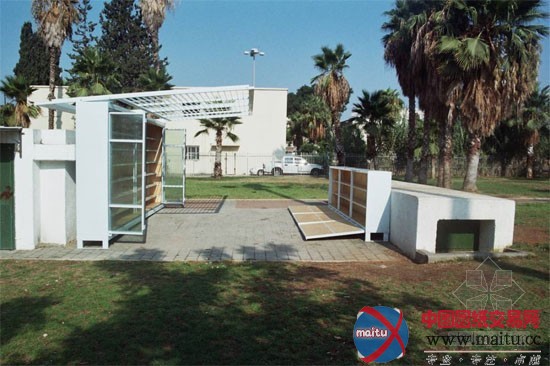 特拉维夫设计Levinski花园图书馆