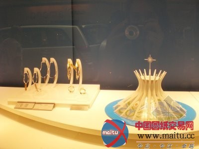 奥斯卡·尼迈耶玩跨界 设计的珠宝首饰