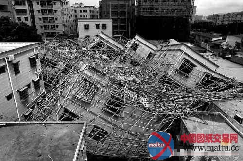 南屏桩基不稳致在建楼房倒塌