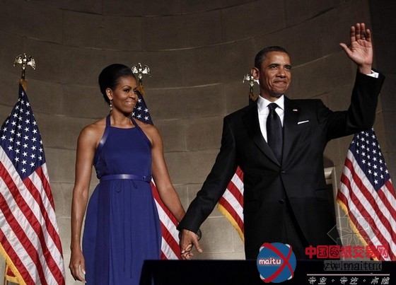 奥巴马出席普利茨克奖颁奖典礼 并盛赞德·莫拉