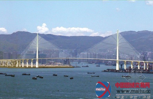 在电脑上设计、建造、养护一座桥梁