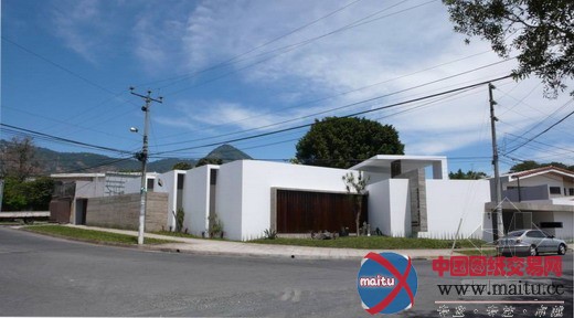 JP Alvarez事务所设计Zaldivar诊所