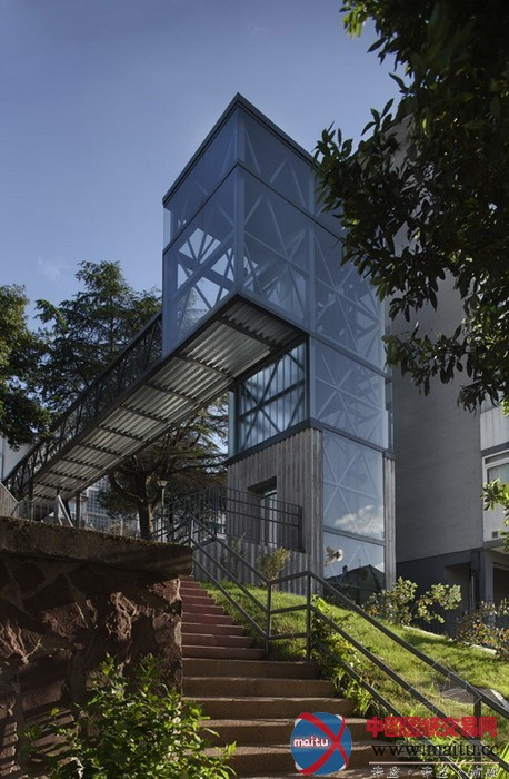 VAUMM设计城市电梯