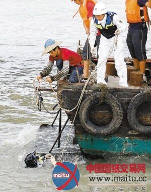 广深沿江高速6工人坠海 5人遇难