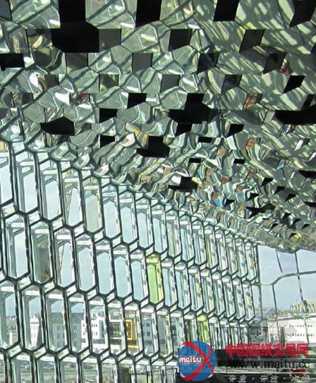 冰岛音乐厅和会议中心8月正式开放