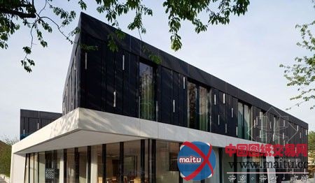 Möhn + Bouman设计精神病患者住房