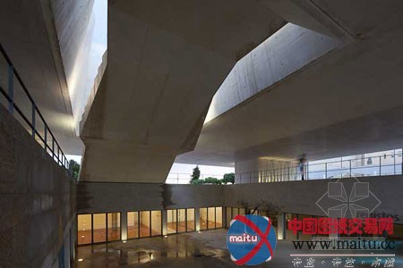 Barbosa & Guimaraes设计葡萄牙戈韦亚法院