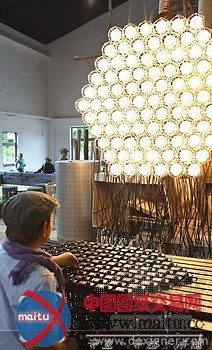 FUWL设计的Work Lamps LJ