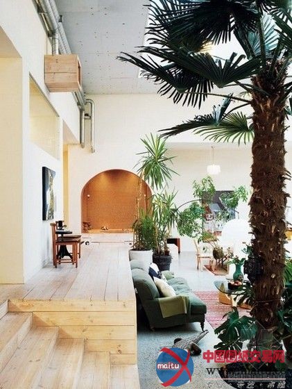 Lars Sundh地下住所