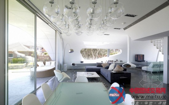 Tony Owen设计的流体住宅