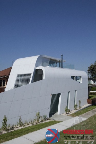 Tony Owen设计的流体住宅