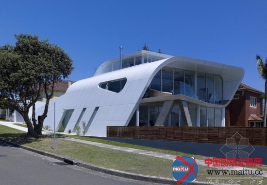 Tony Owen设计的流体住宅