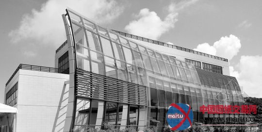 深圳西乡体育中心为大运“蝶变”