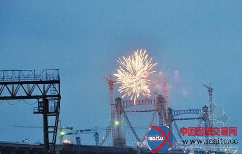 哈尔滨市松花江大桥全线贯通