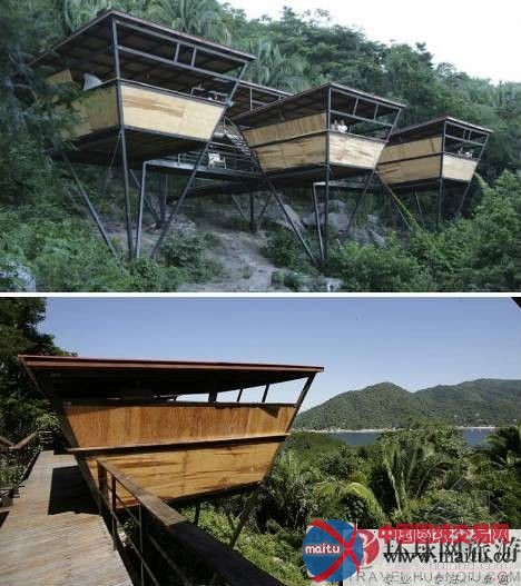 北京:4号线天宫院站旁路面变形