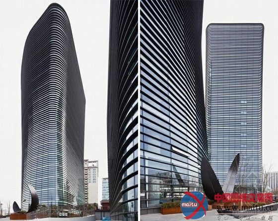 渣土车昼夜“作案” 海口海秀中路扬起“沙尘暴”