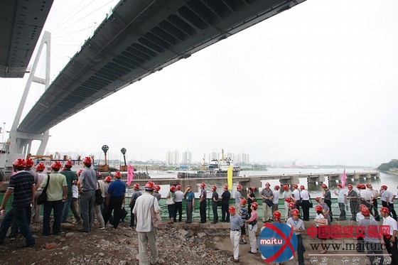 中国铁建斜拉桥技术观摩会在天津海河大桥举行