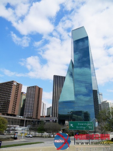 Texas Society of Architects的25年奖颁发给I. M. Pei & Partners的喷泉广场