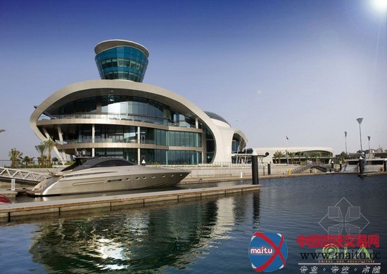 OOA设计的亚斯岛游艇俱乐部