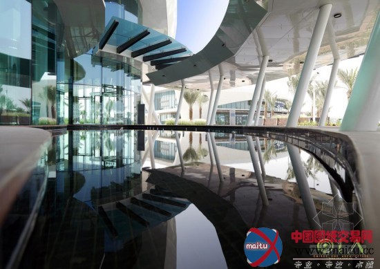 OOA设计的亚斯岛游艇俱乐部