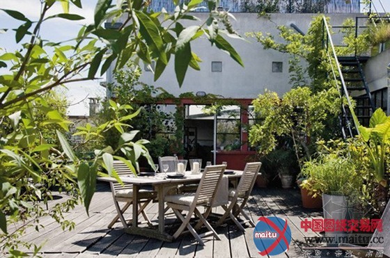 巴黎的屋顶阁楼