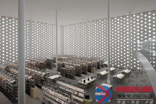 日本Umimirai图书馆建筑空间设计