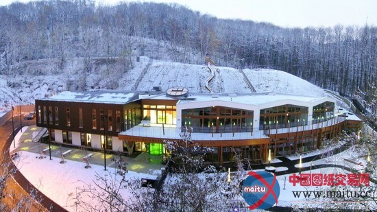 G Architecture设计的法国le Bois des Gelles娱乐中心