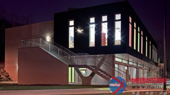 G Architecture设计的法国le Bois des Gelles娱乐中心