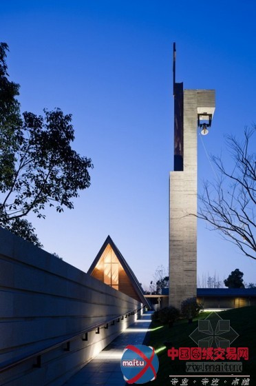 日本山设计工房设计的美丽洲教堂