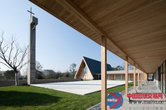 日本山设计工房设计的美丽洲教堂