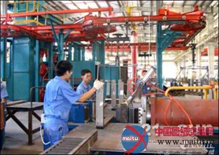 卡斯卡特厦门货叉厂第二条生产线投产