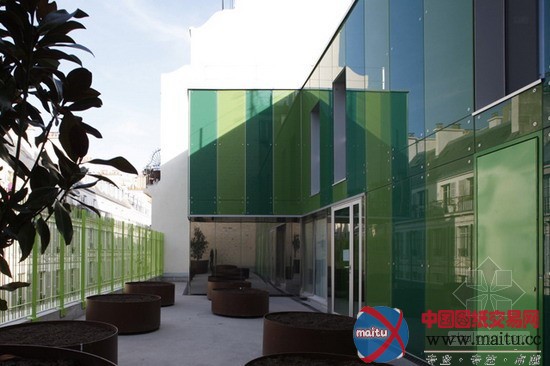 HAMONIC + MASSON设计法国的小学