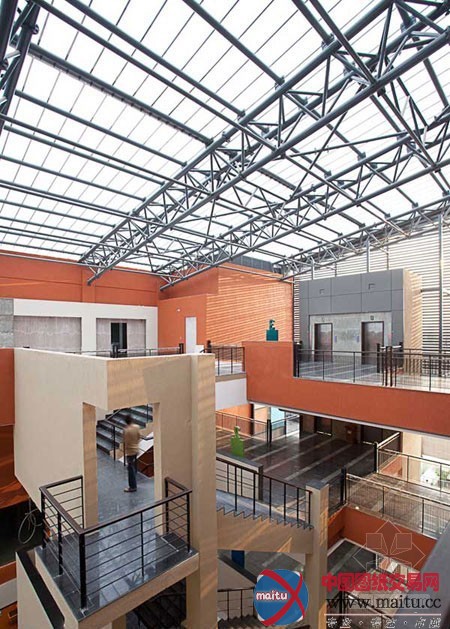 印度Siliguri市中心商场