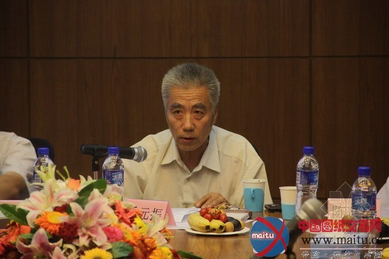 《建筑是什么》座谈会暨“中国当下建筑之思”论坛召开