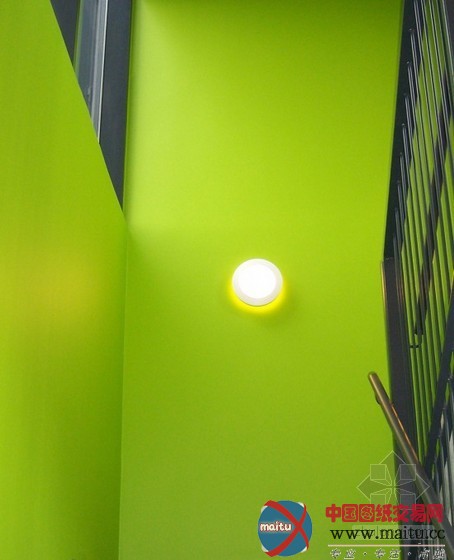 ARKÍSarchitects设计冰岛自然研究所