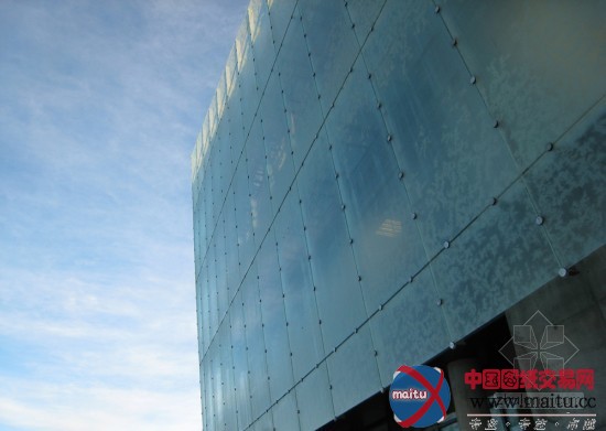 ARKÍSarchitects设计冰岛自然研究所