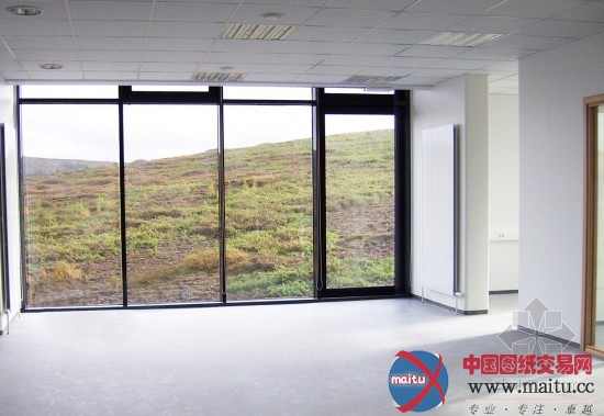 ARKÍSarchitects设计冰岛自然研究所