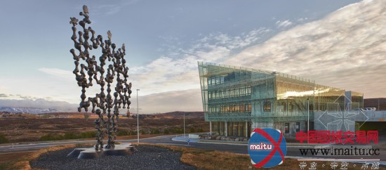 ARKÍSarchitects设计冰岛自然研究所