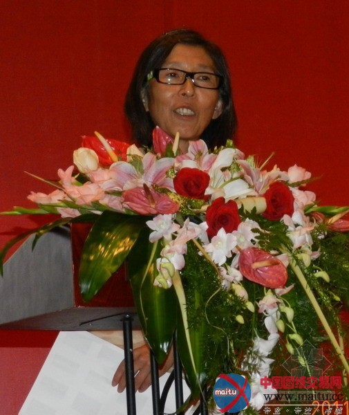 妹岛和世接受《建筑创作》杂志和筑龙网采访并发表演讲