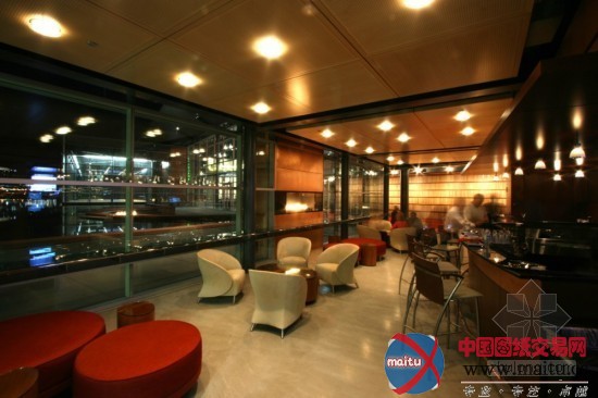 Architekton设计的美国坦佩艺术中心