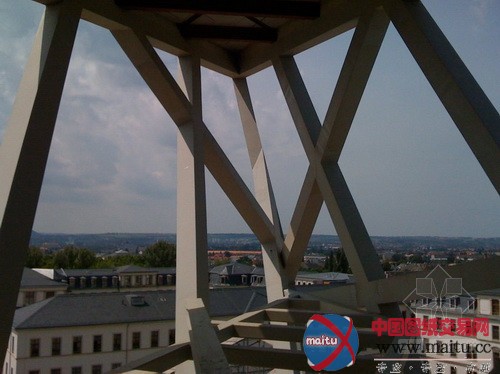 采访里伯斯金:勇敢地面对过去