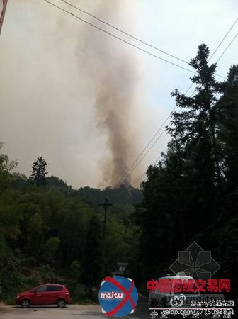 30日下午重庆海景区发生火灾